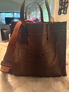 Coach Brown Leather Field 40 Embossed Tote with Adjustable Strap